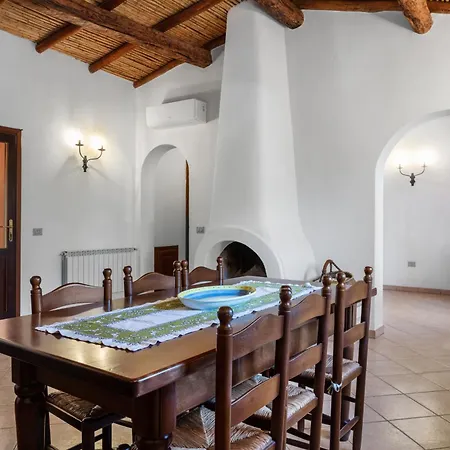 Historic Farm House -countryside & Sea View- *